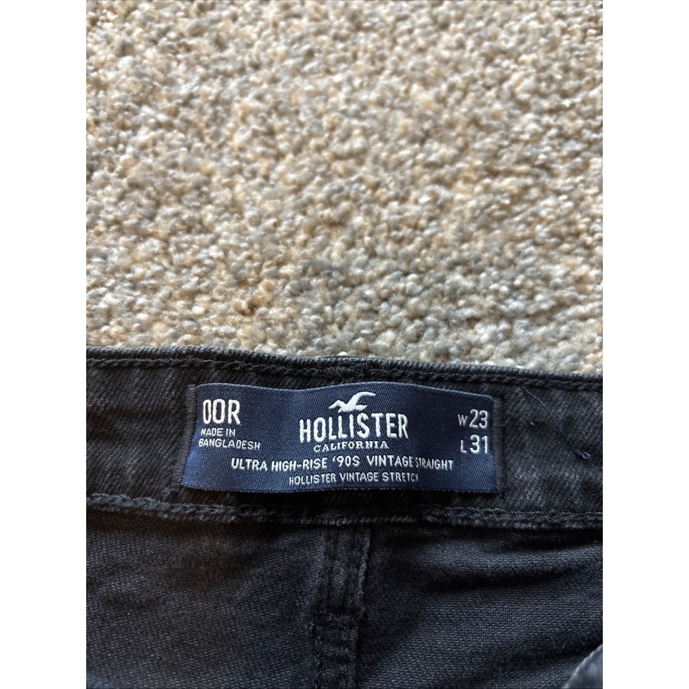 Womens Hollister Black Ultra High Rise 90's Vintage Straight Jeans Size 23X31 - Picture 3 of 9